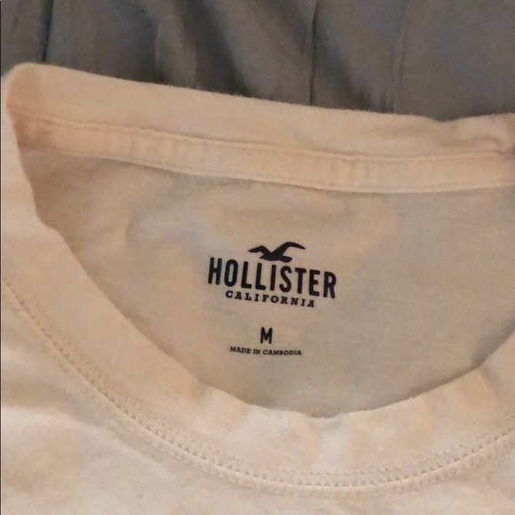 Hollister t-shirt - Picture 2 of 2